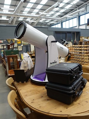 Lot 5161 - Sky Watcher Classic 200p telescope with...