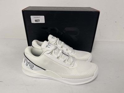 Lot TYR UK9.5 CXT-2 trainers in white - boxed