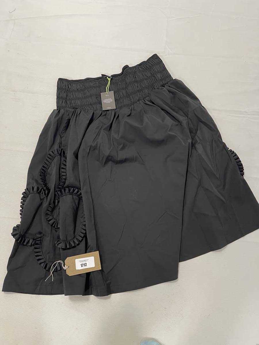 Lot Lazy Oaf black ruffle daisy skirt size 20