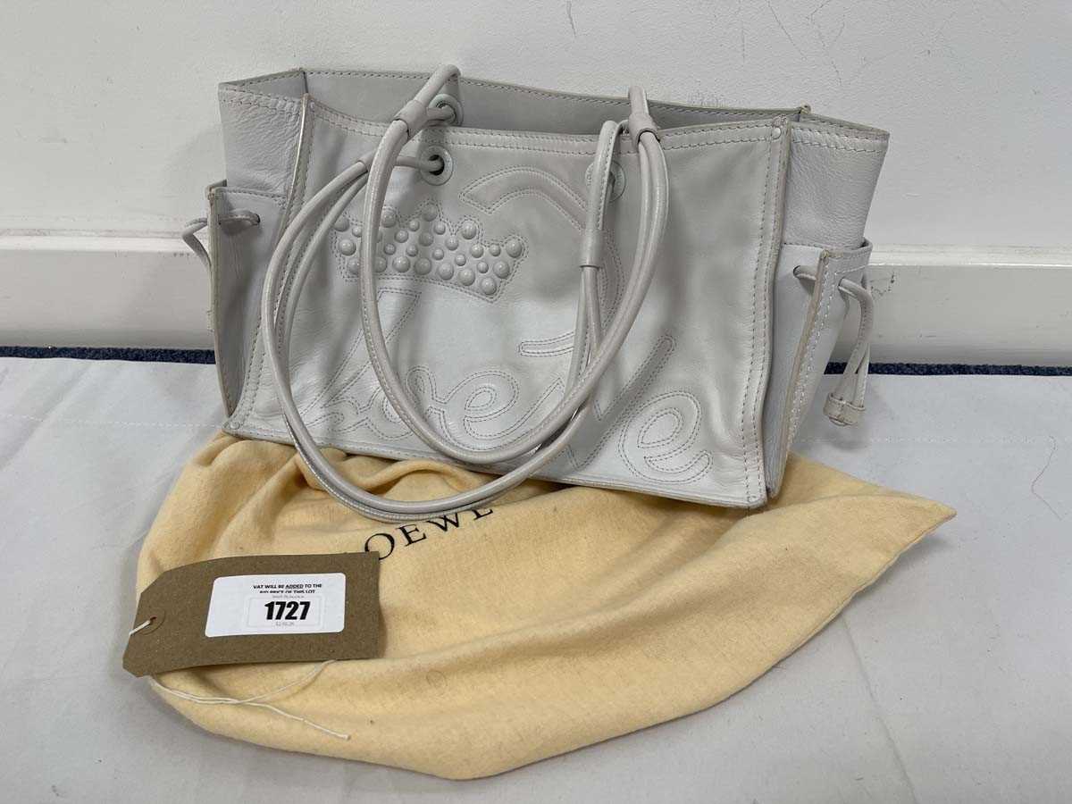 Lot Loewe vintage large handbag in white with dust...