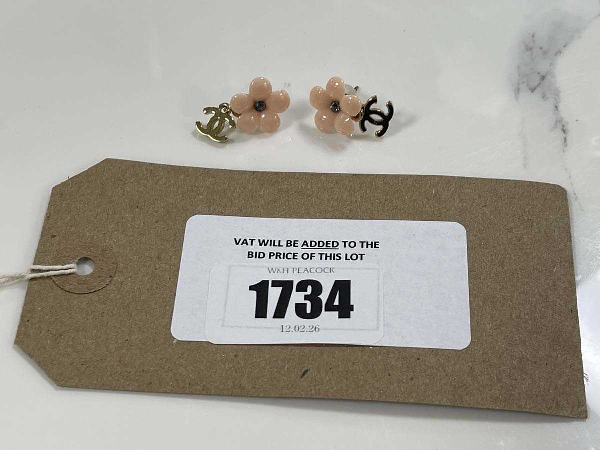 Lot Chanel Vintage CC flower stud earrings