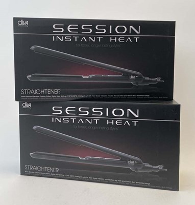 Lot 2x Diva Session Instant Heat Straightener