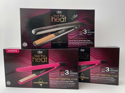 Lot 3x Diva Feel The Heat Hair Straighteners, (2...