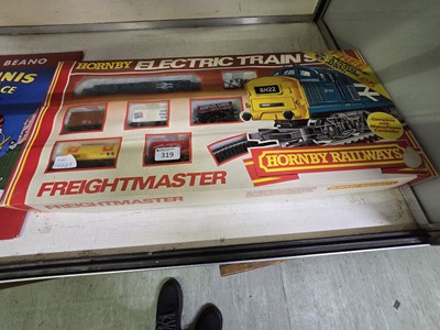 Lot 319 - A boxed Hornby Freightmaster electric train set
