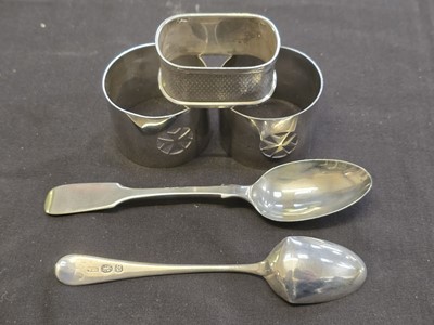 Lot 408 - Five pieces of hallmarked silver to include...