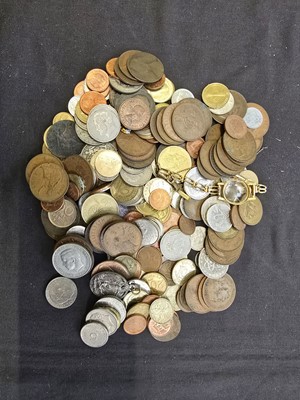 Lot 413 - A bag containing assorted currency