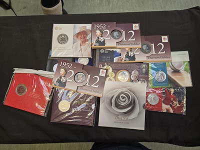 Lot 416 - Thirteen collector's £5 coins