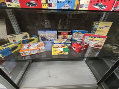 Lot 385 - Assortment of boxed Corgi and Atlas edition...