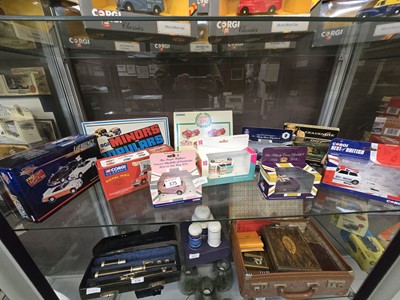 Lot 375 - An assortment of boxed Corgi diecast vehicles...