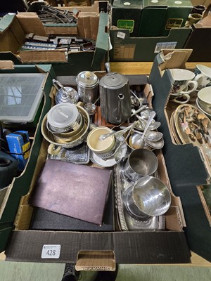 Lot 428 - A tray of metalware to include flatware,...