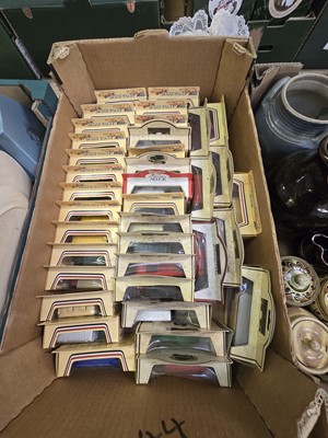 Lot 460 - A tray of mostly Days Gone boxed diecast vehicles