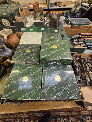 Lot 462 - A tray of nine boxed Robert Harrop 'Doggie...