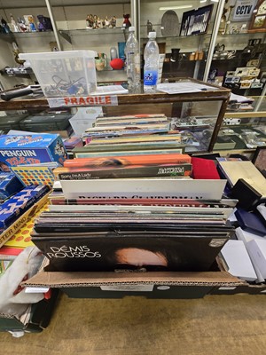 Lot 470 - A tray of 33RPM records by various artists to...