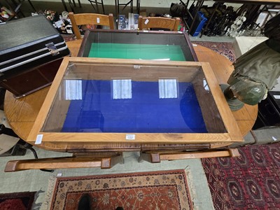 Lot 122 - A 20th century oak desktop glazed display cabinet