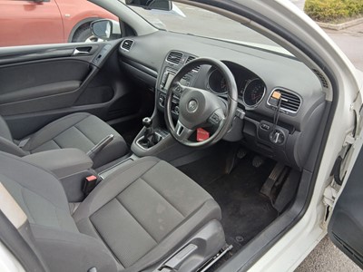 Lot (DV12 NZZ) 2012 Volkswagen Golf Match TSI...