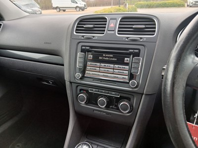 Lot (DV12 NZZ) 2012 Volkswagen Golf Match TSI...
