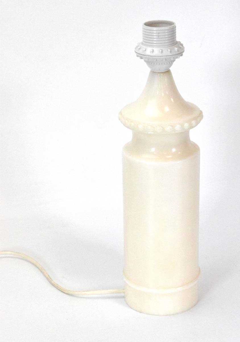 Lot 66 - An Italian white marble table lamp, h. 36 cm...